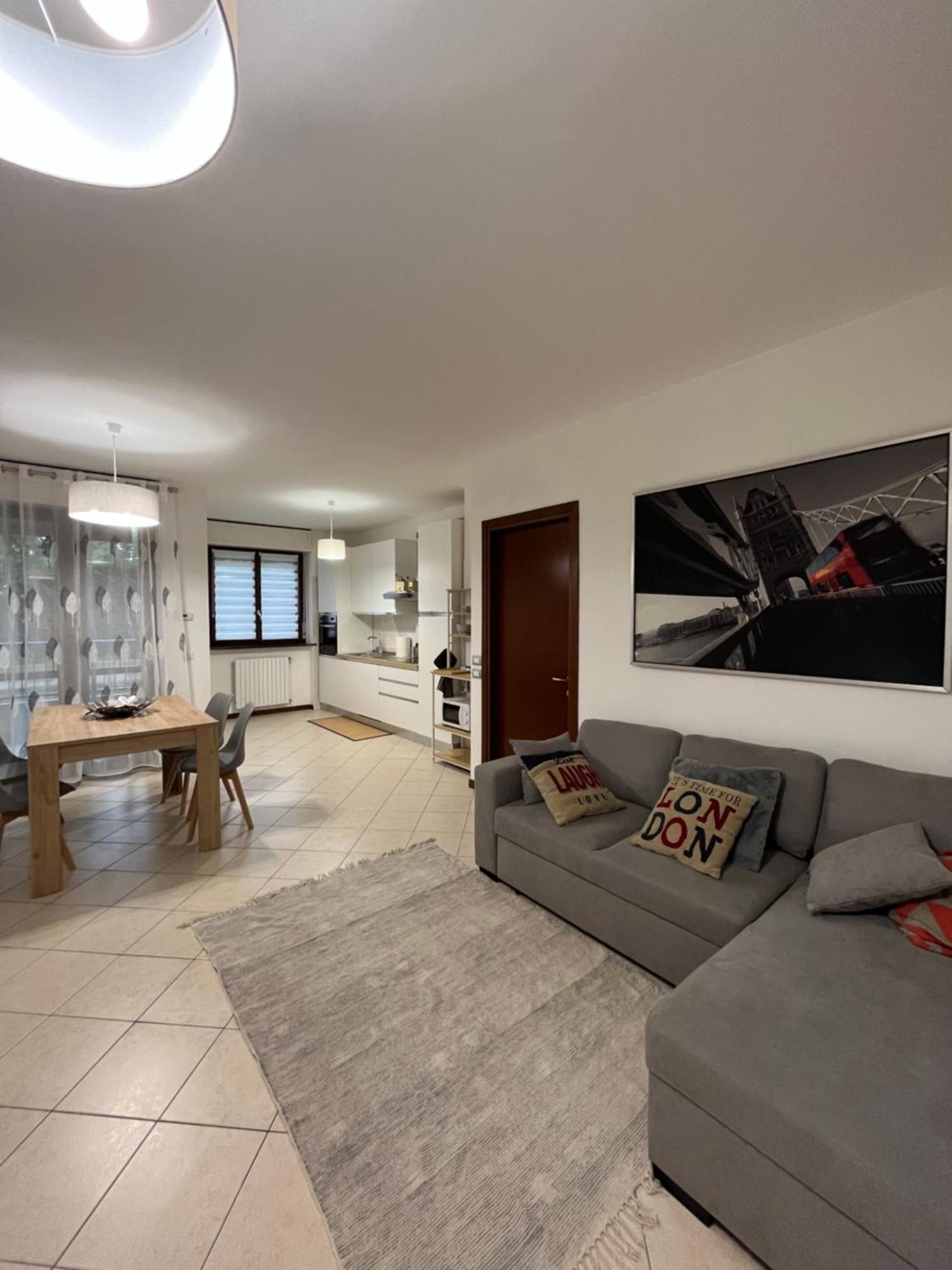 Elegante Casa -Rho Fiera Apartment Vanzago Exterior foto